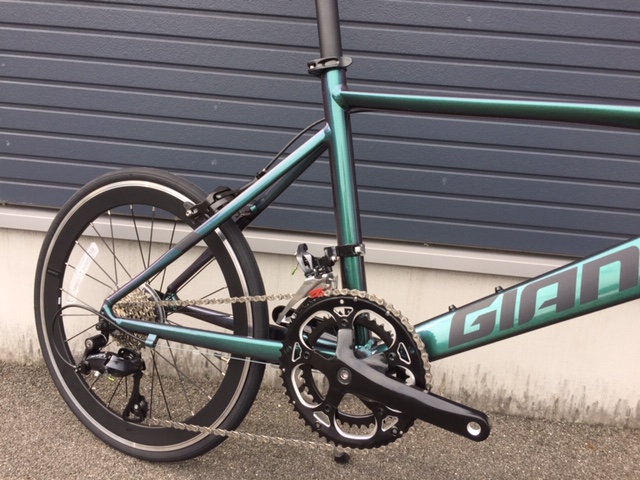 GIANT IDIOM1  ひとりごと弐型2nd impact  自転車のウエサカ