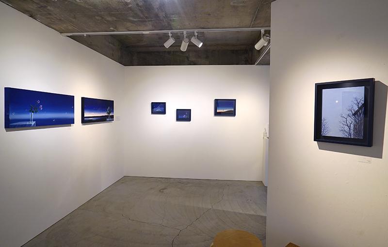 井上よう子展 ―聞こえぬ声 見つめる光 そして青― | 展覧会情報