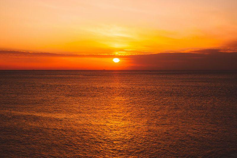 天草灘に沈む夕日を海上から眺める！「サンセットクルージング  