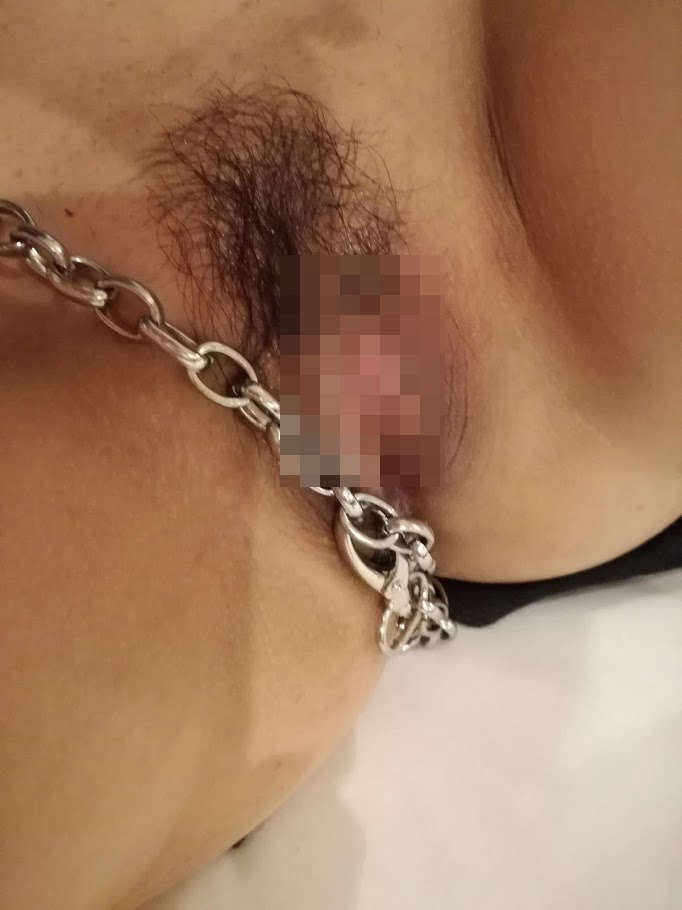 ＪＫ制服持参で。痛くってやっぱり塗る麻酔薬。血が出てもロストバージン・処女喪失　大丈夫でした。２２歳