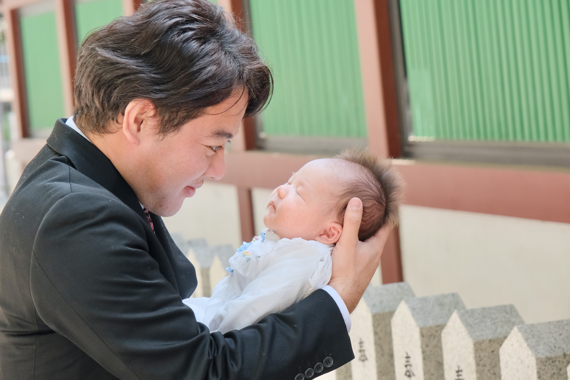 生田神社のお宮参りは赤ちゃんが神様にご挨拶 お宮参り 七五三はキキフォトワークス 記念写真 Kikiphotoworks公式サイト