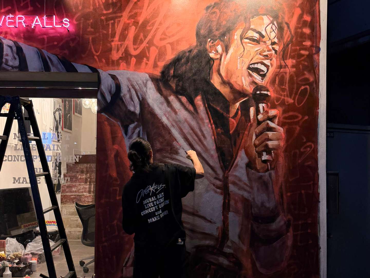 トーキョーミューラルスクエア Vol.21 KING OF POP | works | OVER ALLs