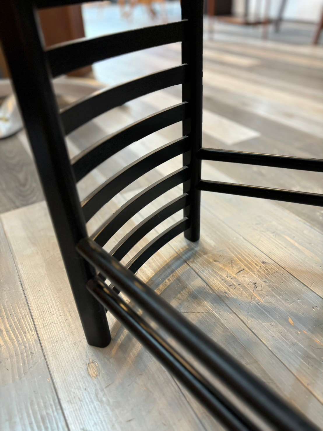 Cassina(カッシーナ)よりCHARLES RENNIE MACKINTOSH(チャールズ Cassina(カッシーナ)よりCHARLES RENNIE MACKINTOSH(チャールズ