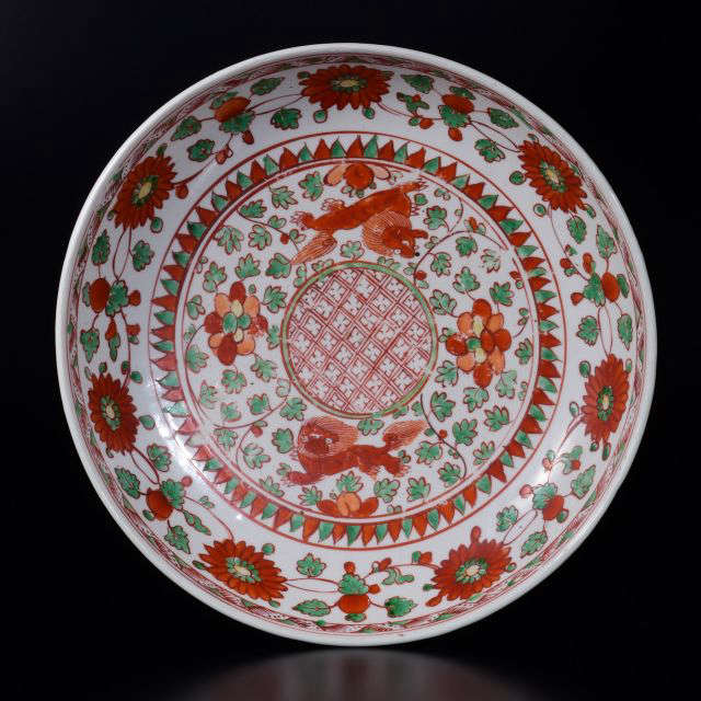 明古赤絵唐草獅子牡丹文盤 | 中国陶磁器 | 利菴アーツコレクション
