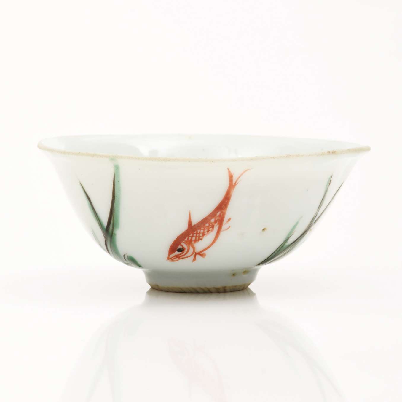 明南京赤絵魚藻文盃 | 酒の器 | 利菴アーツコレクション