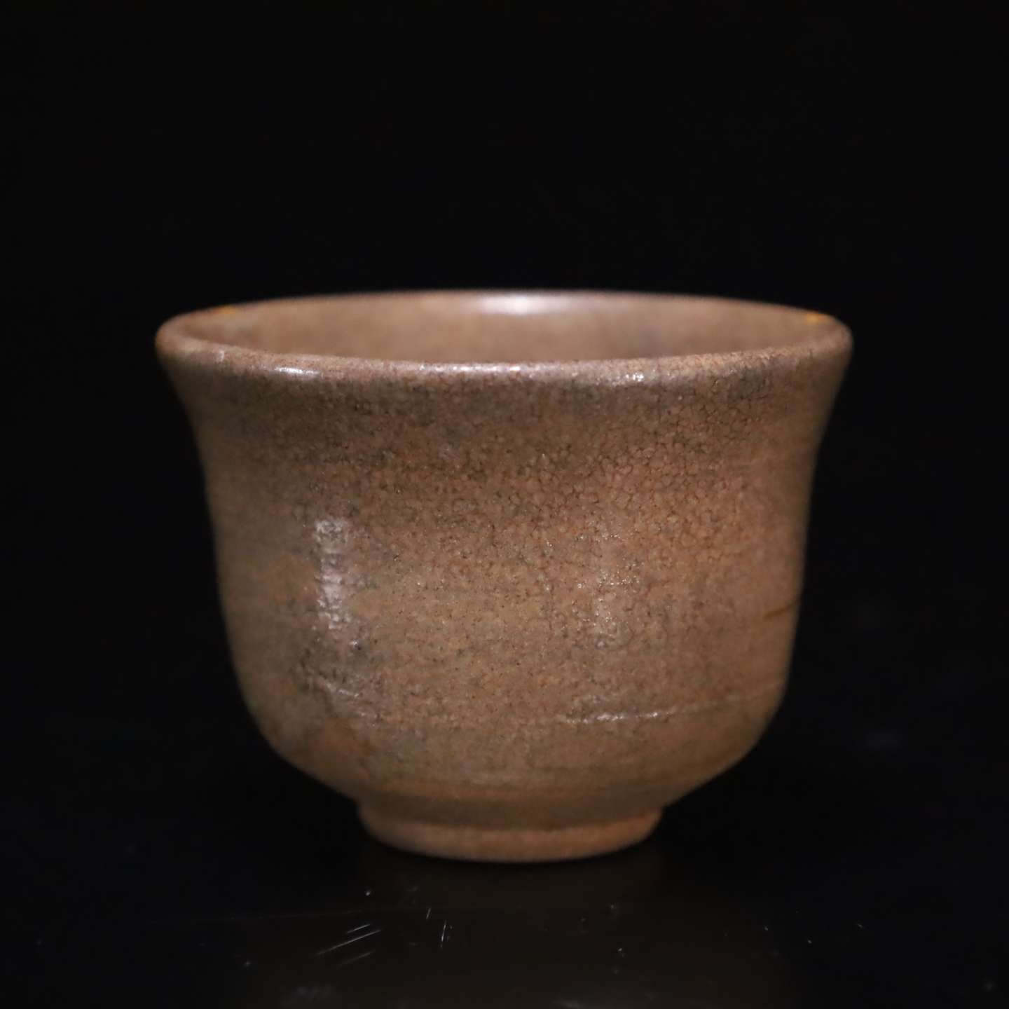 無地唐津筒盃 | 酒の器 | 利菴アーツコレクション