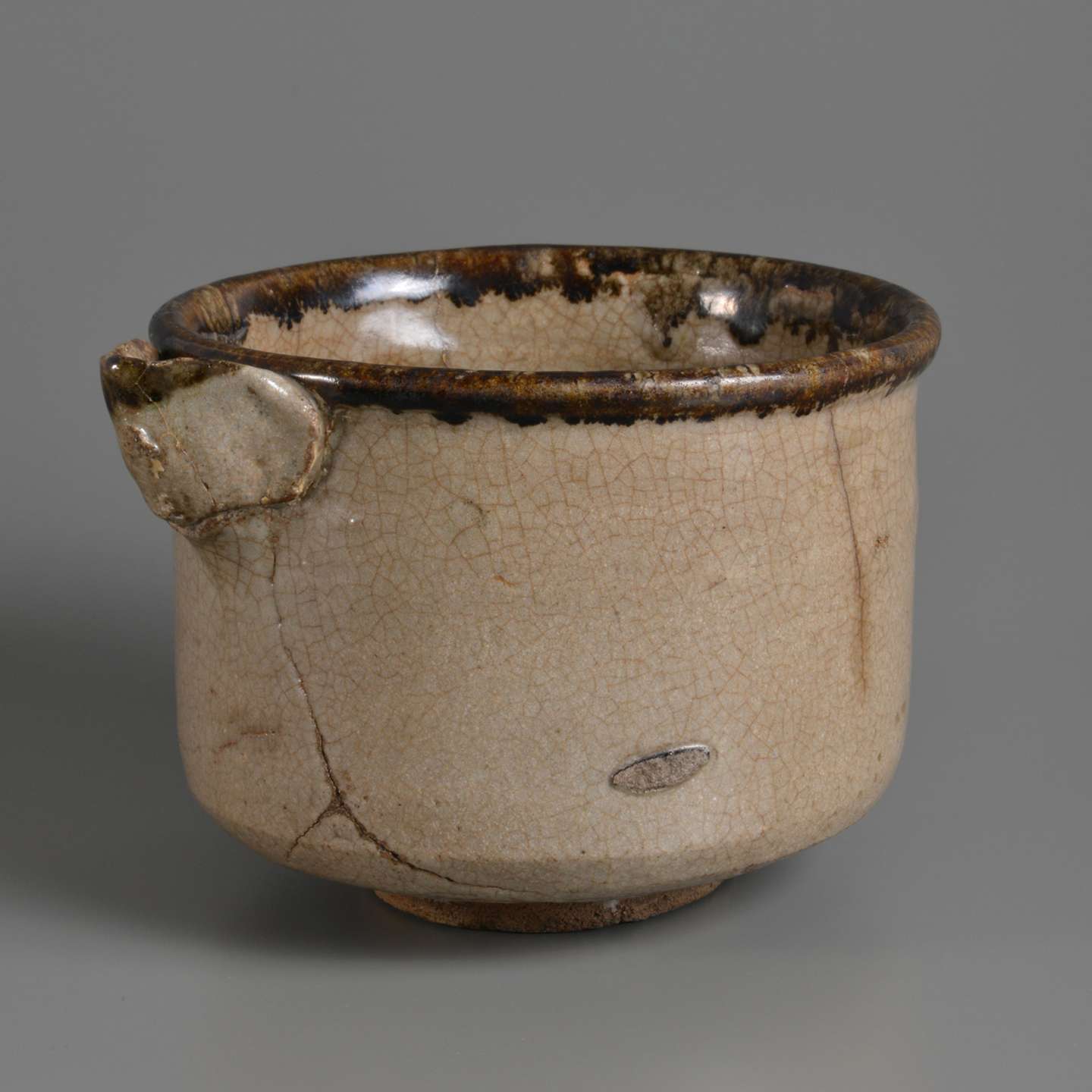 古唐津皮鯨手片口 | 酒の器 | 利菴アーツコレクション