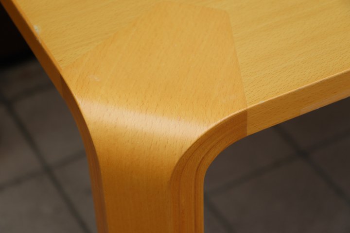 天童木工 Tendoのインパラ(IMPALA)と、アントラー(Antler)の 天童木工 Tendoのインパラ(IMPALA)と、アントラー(Antler)の