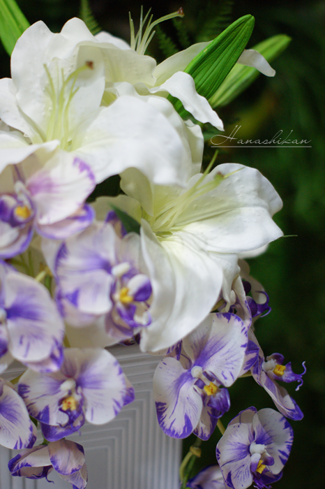 お供えのお花もアーティフィシャルフラワーで華やかに 花芝翫のつれづれアレンジメントブログ 東京 横浜 花芝翫hanashikan