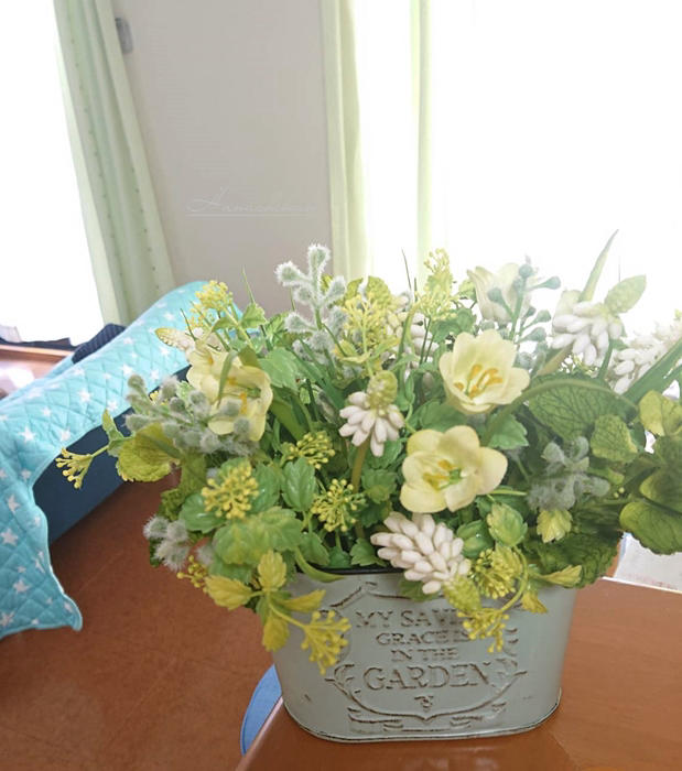 オンライン ナチュラル花材でカジュアルに仕立てるには 花芝翫のつれづれアレンジメントブログ 東京 横浜 花芝翫hanashikan