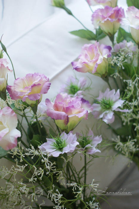 ピンク系の優しい色合いを使った供花 仏花 花芝翫のつれづれアレンジメントブログ 東京 横浜 花芝翫hanashikan