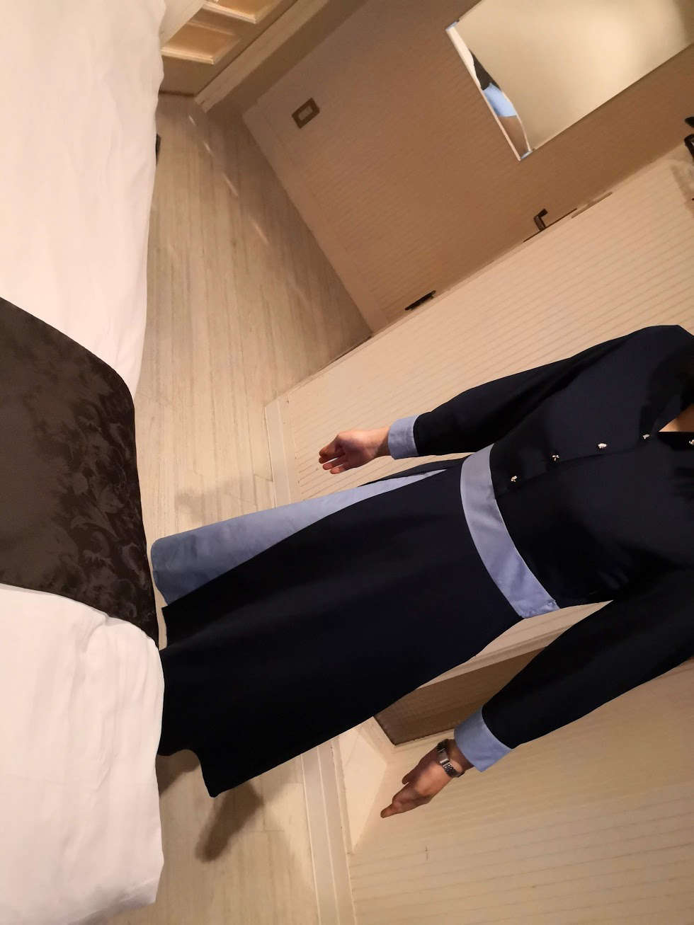 受付嬢、本当は３Ｐご希望でした。２年ぶりのセックス・ラブホ２回目。挿入はじめは、痛がって･･･