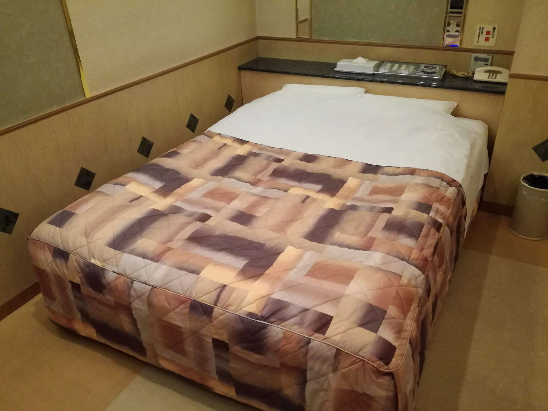 午前中親戚の集まりがあって、遅刻しちゃいました　すいません。