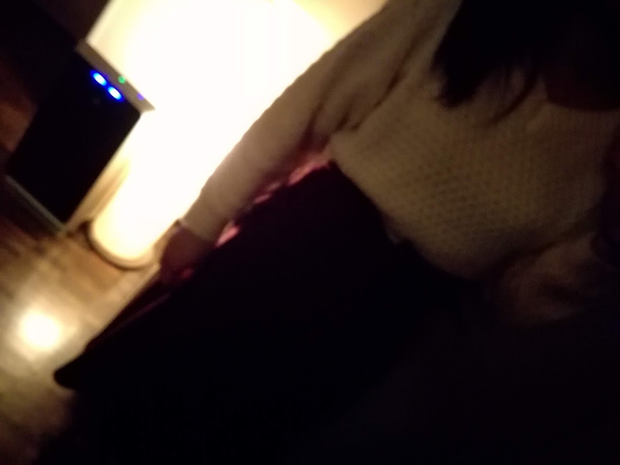 ４時間ぴったりくっついて、ずっとキスしていました。もちろんロストバージンも。新幹線でご来店。