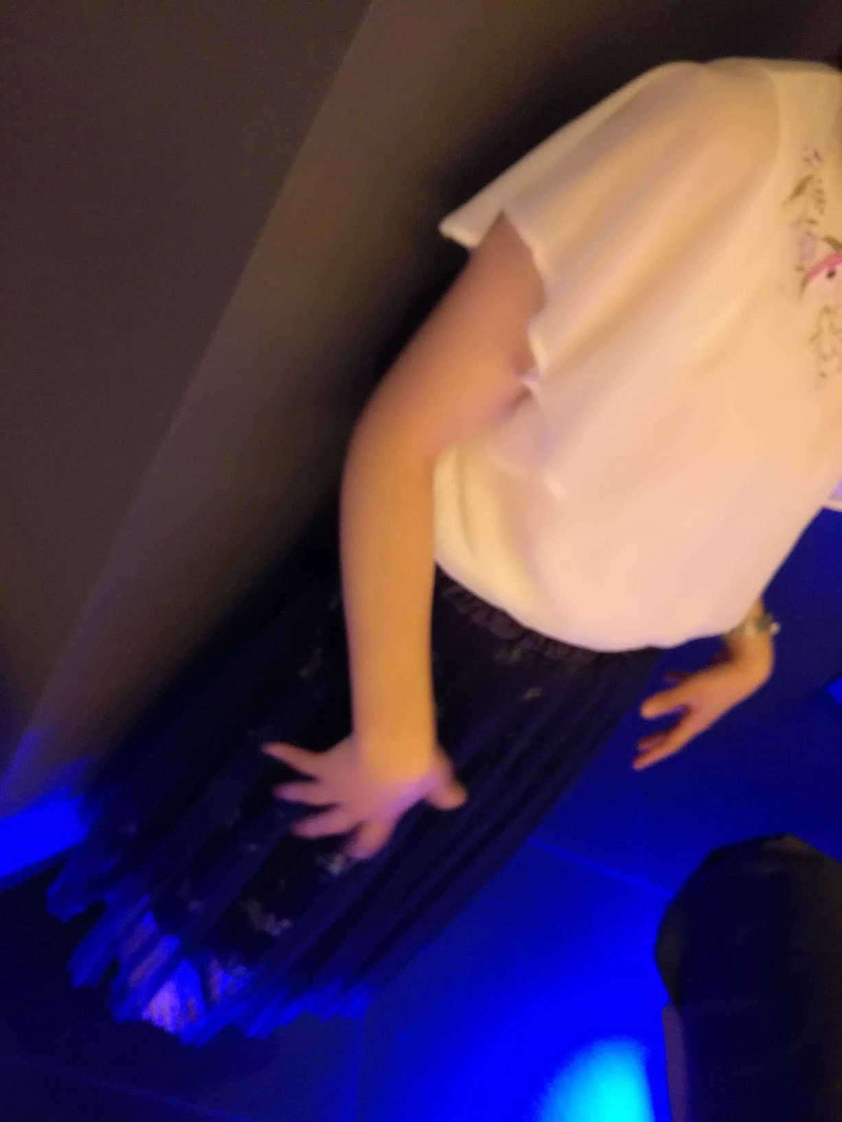 フェラチオなどのご奉仕は下手ながらも全力でさせていただきます。初生挿入・初中出し。中出し、してほしくなっちゃいました。