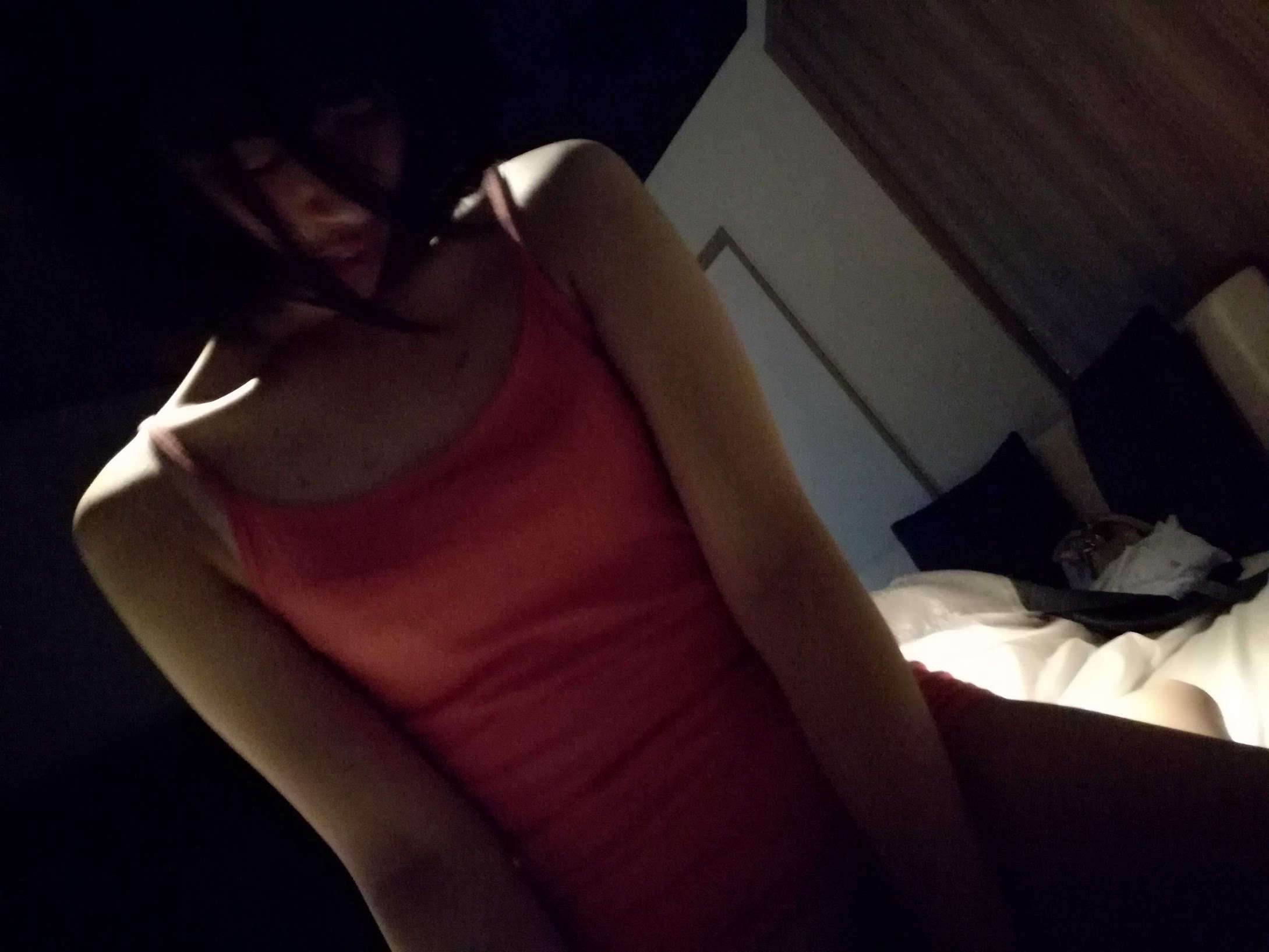 フェラチオなどのご奉仕は下手ながらも全力でさせていただきます。初生挿入・初中出し。中出し、してほしくなっちゃいました。
