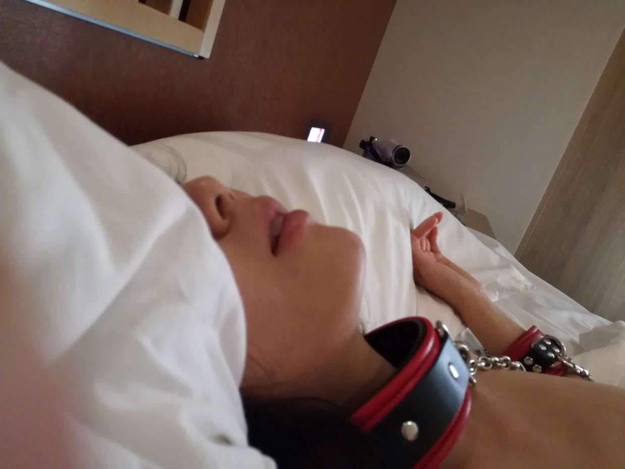 アナル入れてみたいです。スレンダーな彼女、Ｂカップ。プレイはハードめで。