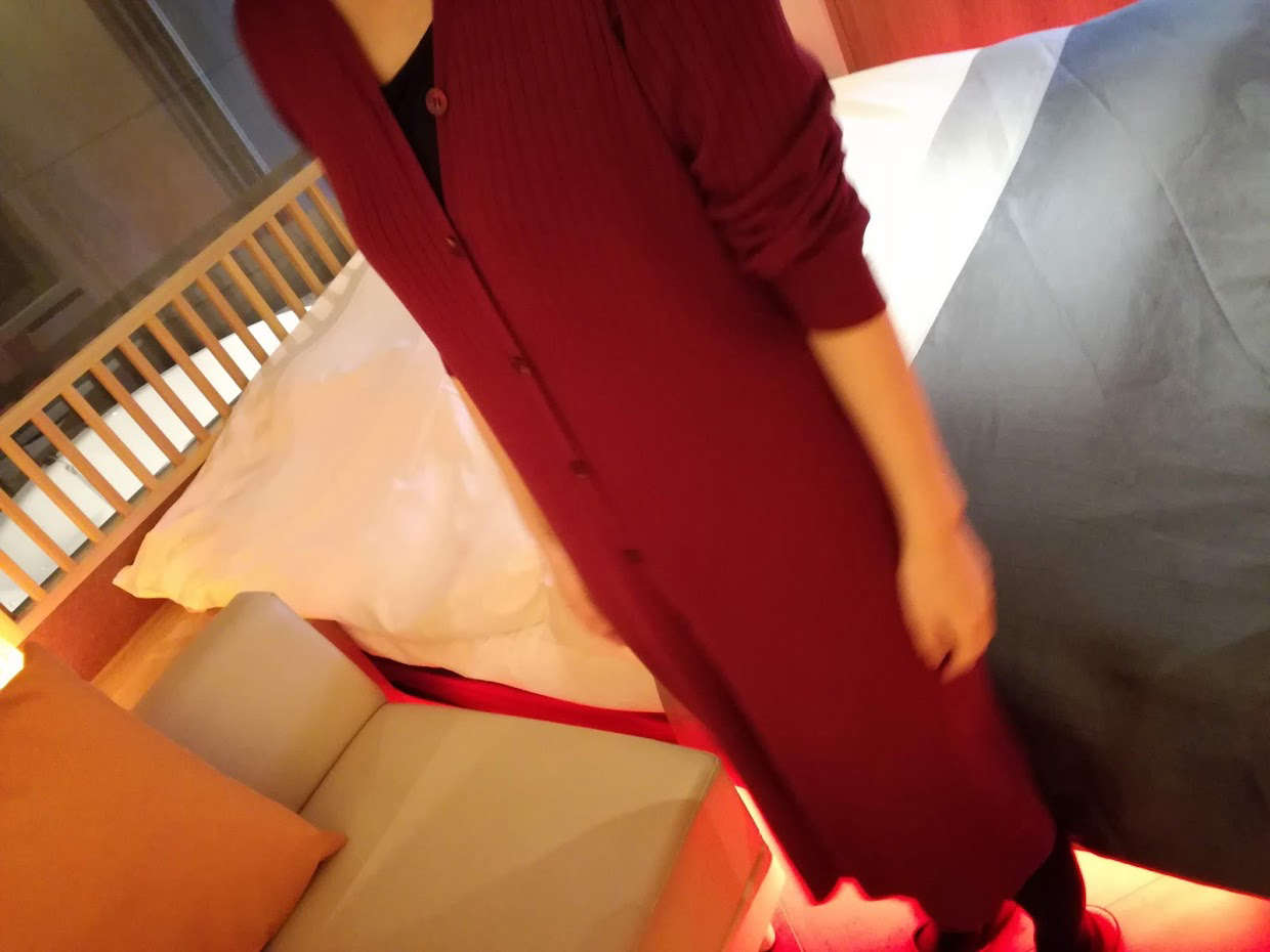 アナル入れてみたいです。スレンダーな彼女、Ｂカップ。プレイはハードめで。