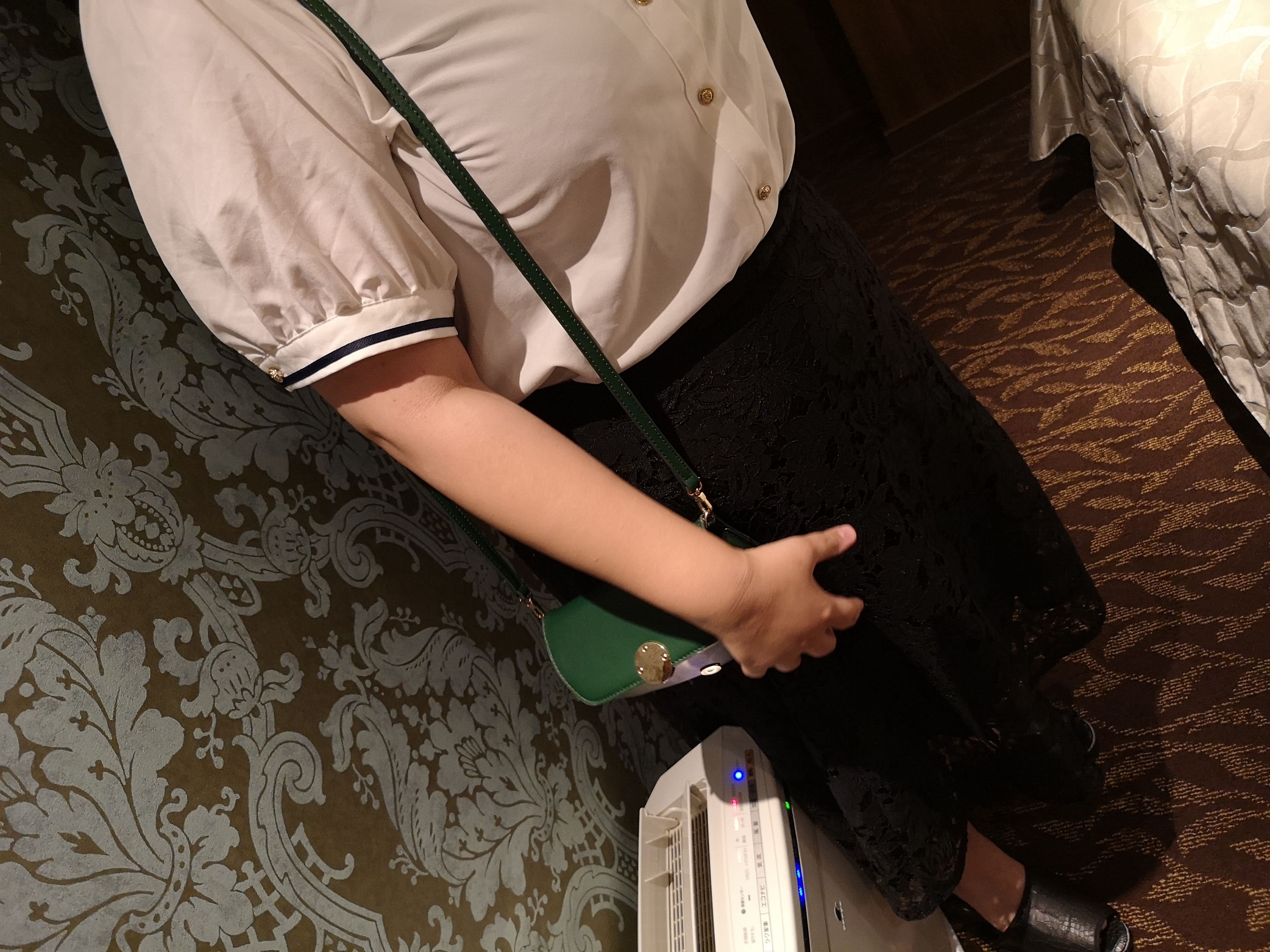 避妊リング 入れてきたので、沢山中だししてください。軽くいじめられたいんです。ポチャの巨乳ちゃん。