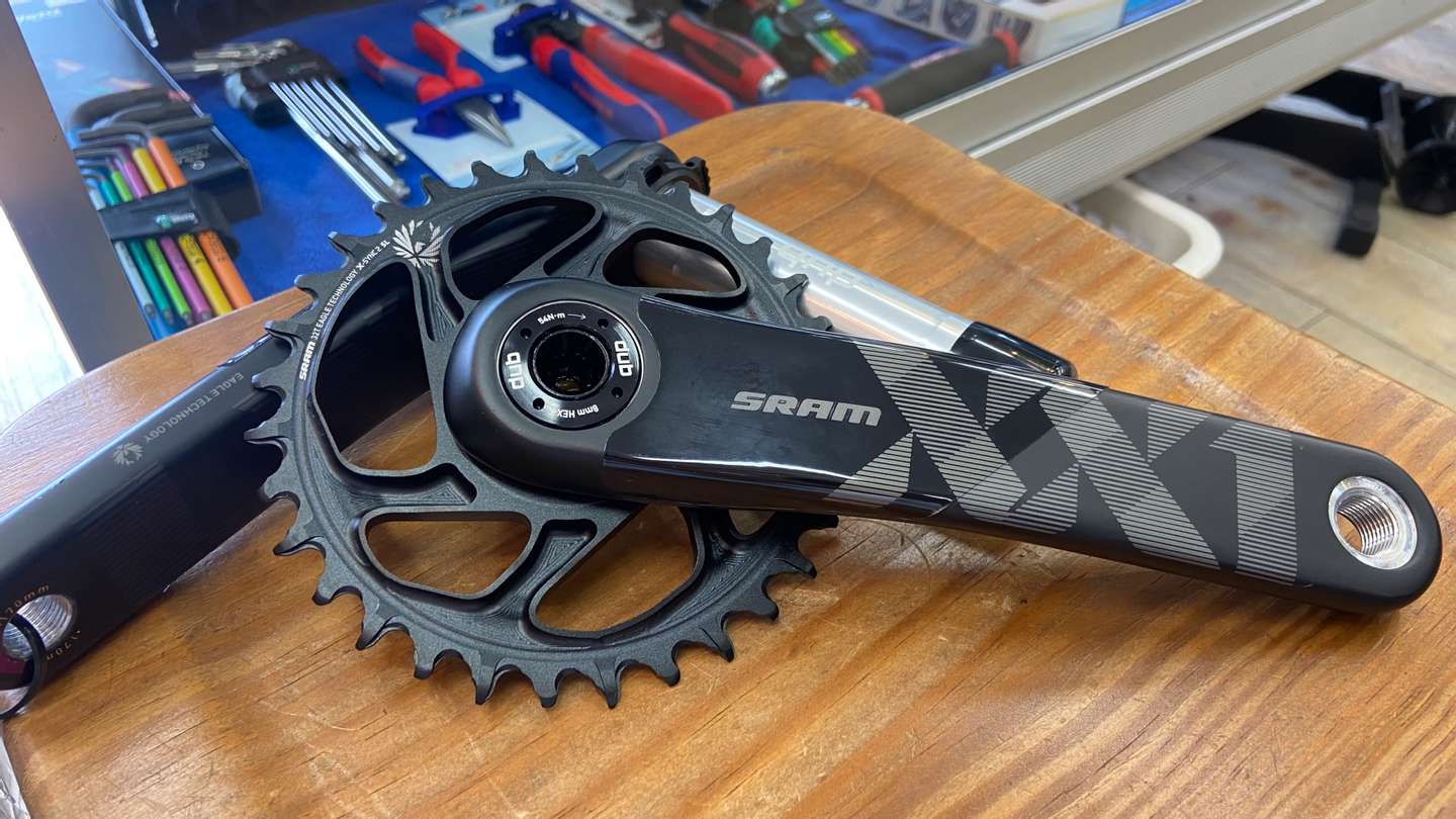 10/15まで限定お値下げ
　アンティーク　ミニョネット Wear & Goods, Accessories Catalog 2025