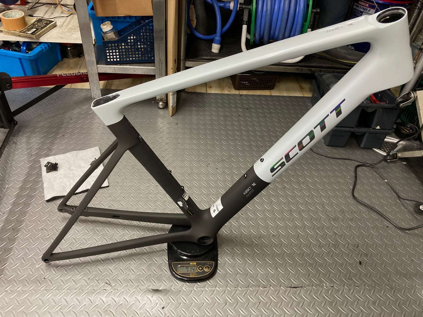 SCOTT ADDICT RC PRO にフレーム交換しました | スポーツ本館ブログ