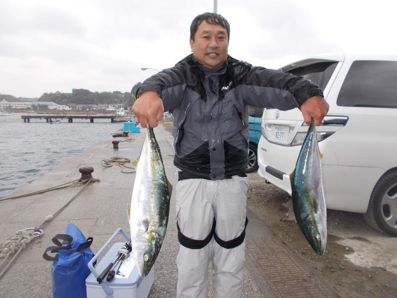 真鯛 ワラサ釣り 真鯛最大1kg ワラサ最大3 5kg 21年あまさけや丸ブログ あまさけや丸 松輪 剣崎の釣り船 江奈港