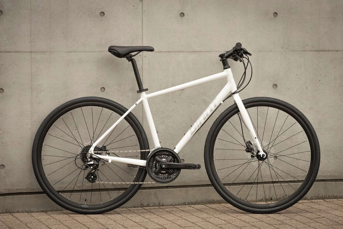 2026年GIANT新作速報！ESCAPE R／GRAVIERが進化 🎉 – サイズ拡充