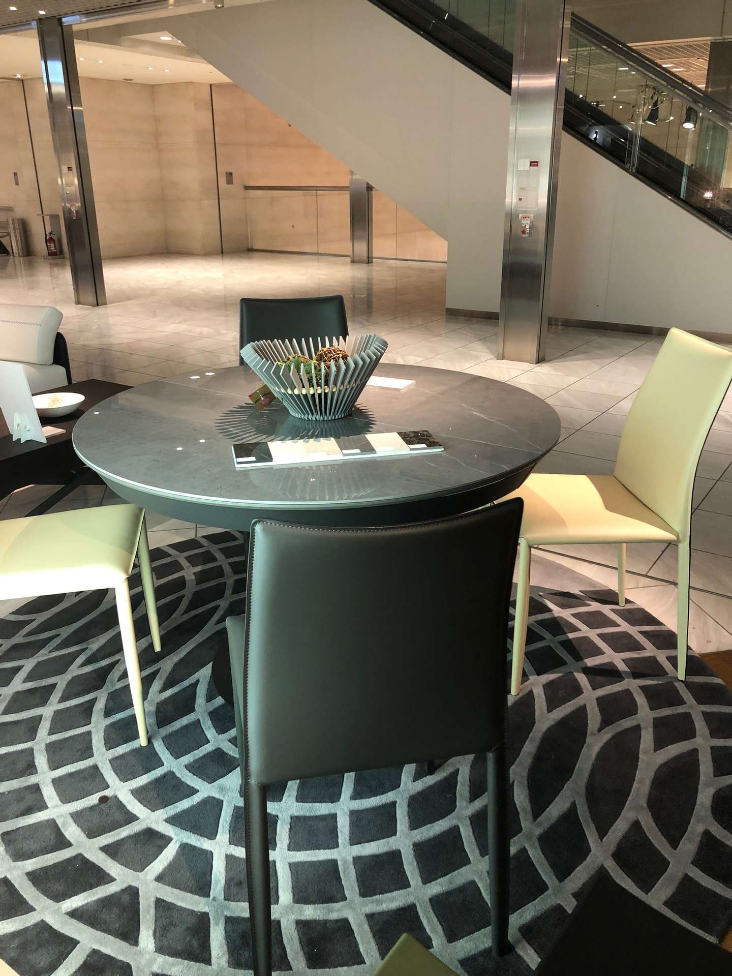 Cattelan Italia カッテランイタリア ガラス テーブル モダン Cattelan Italia カッテランイタリア ガラス テーブル モダン Cattelan