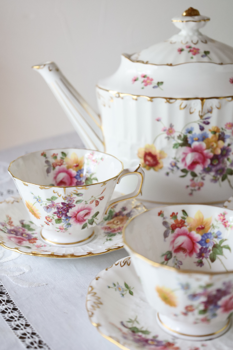 ロイヤルクラウンダービー・ウィンザー | FLORAL DIARY | FLORAL ANTIQUES