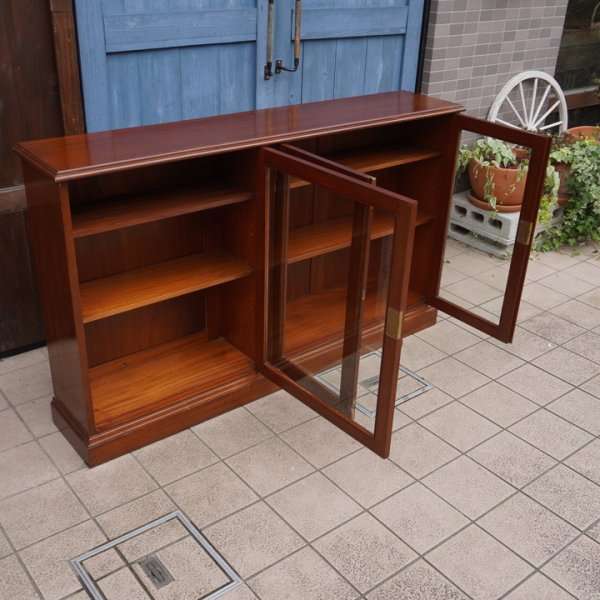LLOYD'S ANTIQUES EGOIST（ロイズ・アンティークス エゴイスト）より