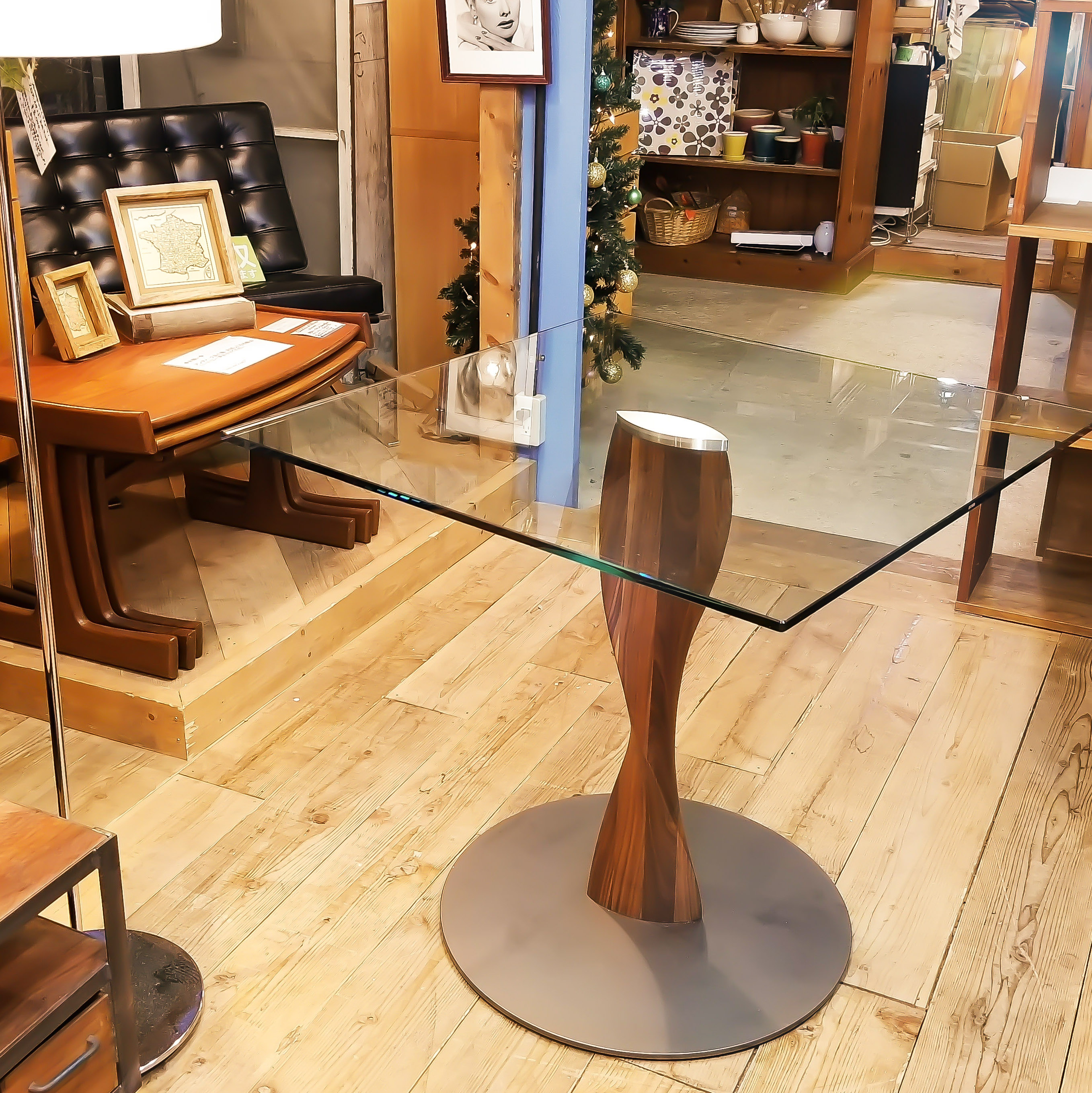 【オンライン限定商品】  ACTUS 大人気 高級】 PORADA 楕円ガラス ポラダ アクタス センターテーブル・ローテーブル