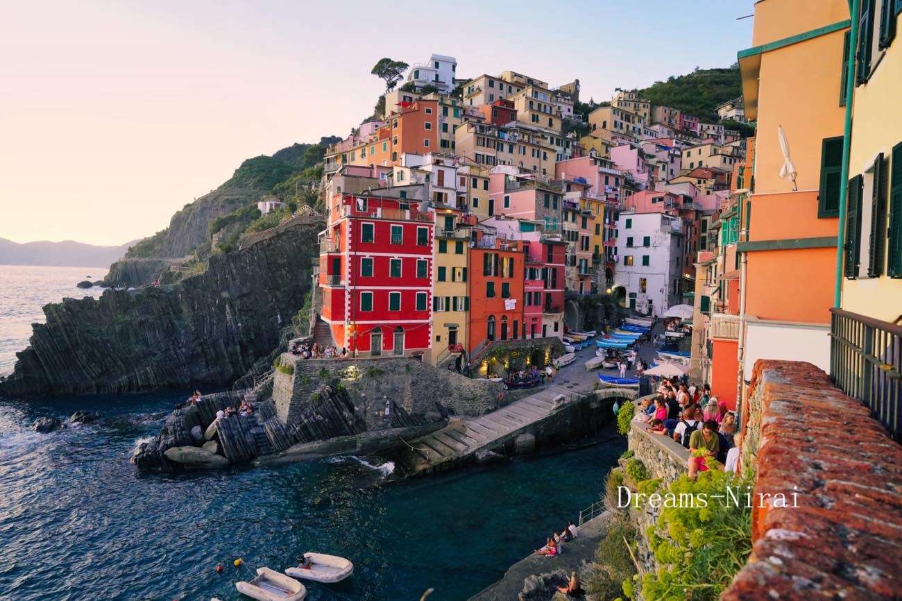 リオマジョーレ（昼）：Riomaggiore（Cinque Terre） | ニライの夢