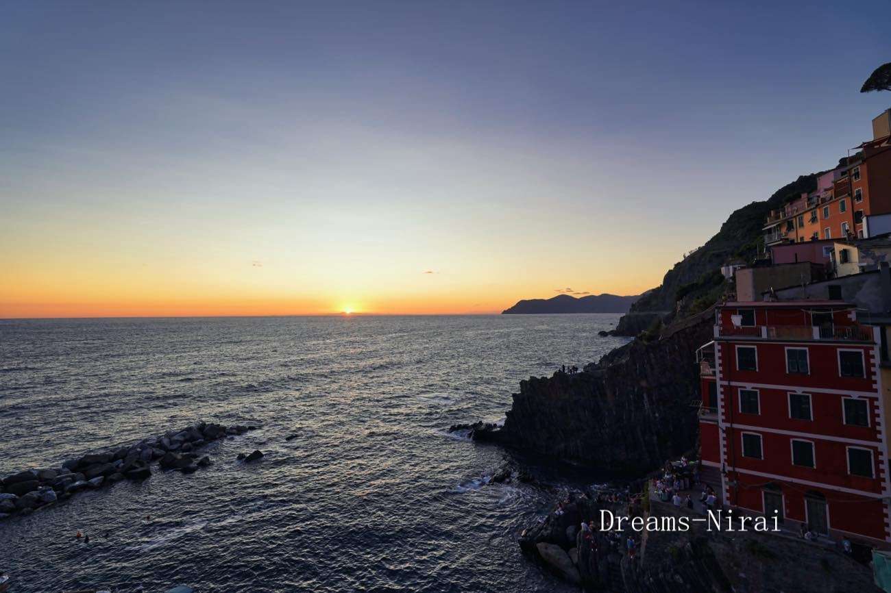 リオマッジョーレ：Riomaggiore（Cinque Terre）（夕方から早朝まで 
