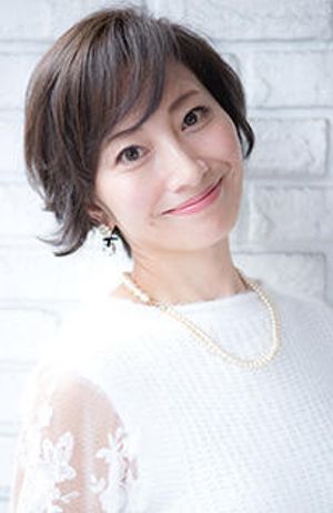 ラグジュアリーアシメショート ヘアスタイル 福岡市中央区桜坂の ラグジュアリーアシメショート ヘアスタイル 福岡市中央区桜坂の