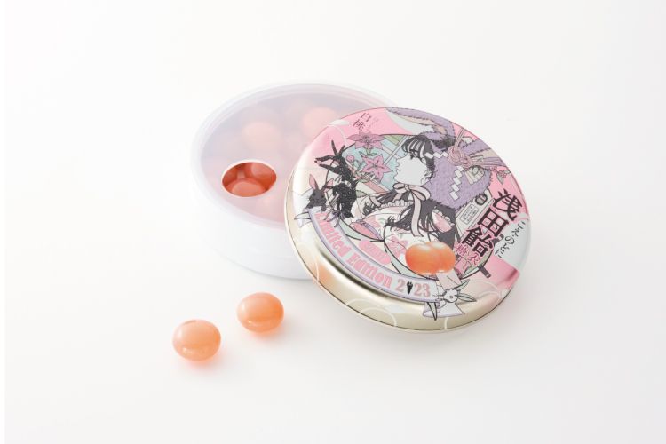 白桃×2023年の干支・卯」デザインの浅田飴糖衣 限定缶を11月1日(火