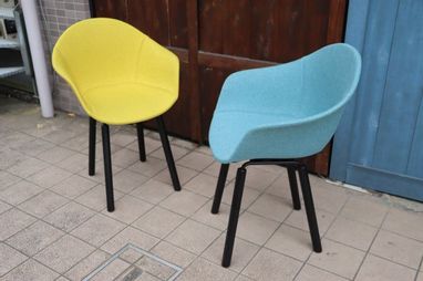 イタリアの新鋭家具ブランド！TOOU。おしゃれなチェアが入荷してます 
