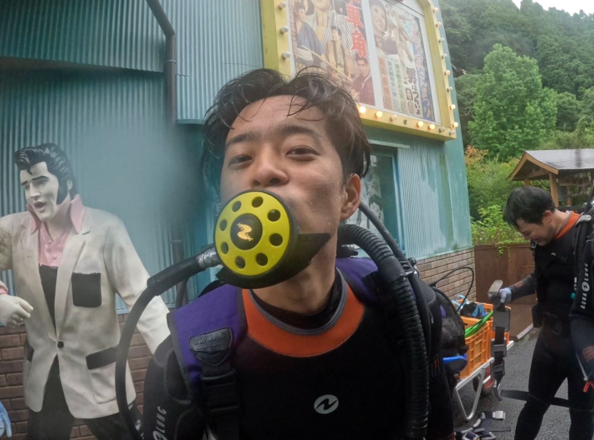 Cave Explorers INAZUMI ：稲積水中鍾乳洞体験ダイビング：