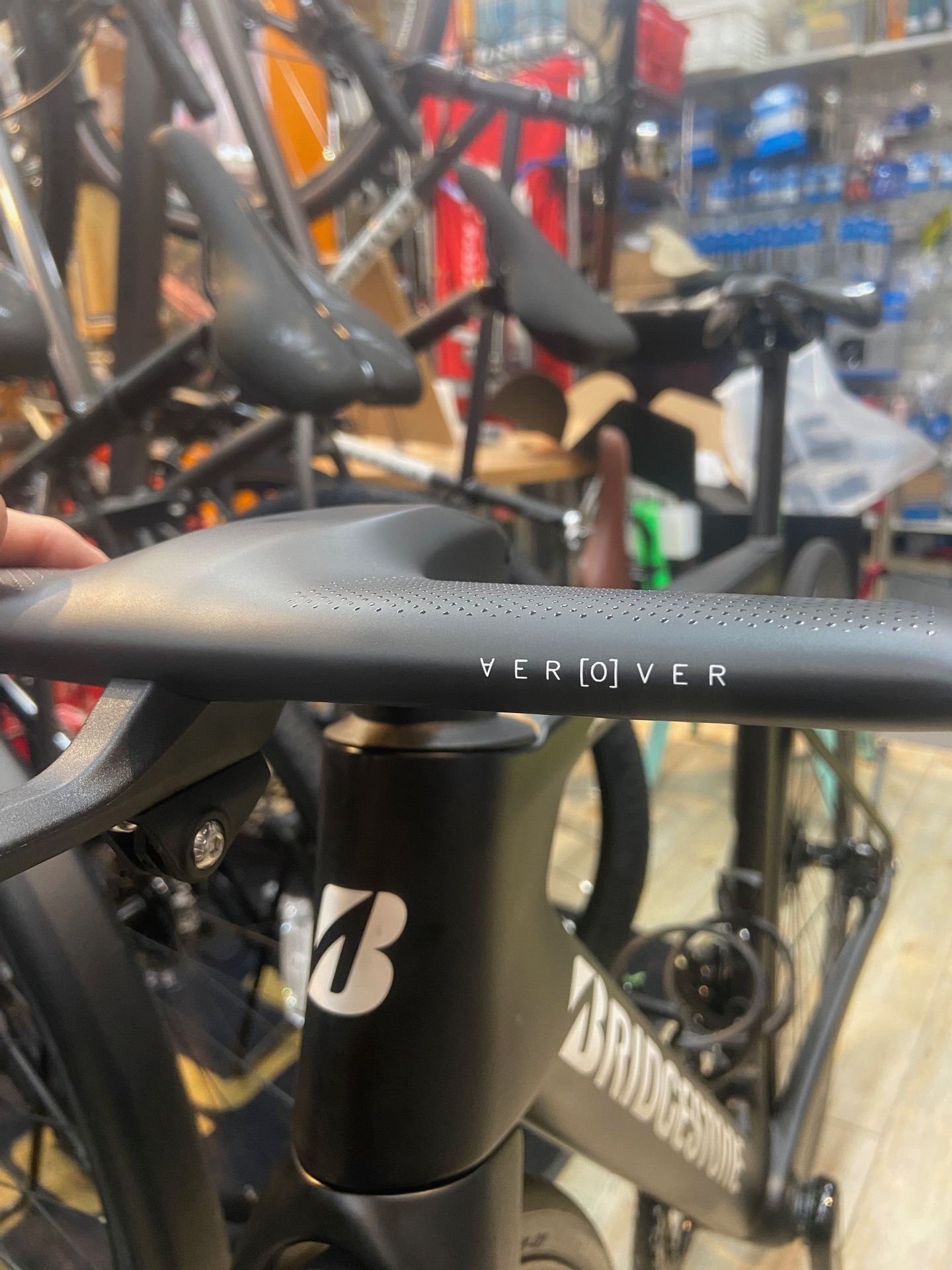 ロードバイク　ANCHOR　愛知県 アンカー ANCHOR ロードバイク RFA5 SHIMANO105 エキスパート藤沢辻堂店