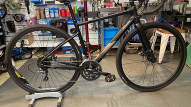 ANCHORの新型アルミロードバイク「RE6」が入荷しました | スポーツ本館