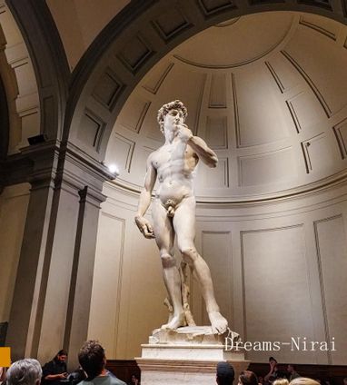 アカデミア美術館（ミケランジェロのダビデ像のオリジナルが見学でき 