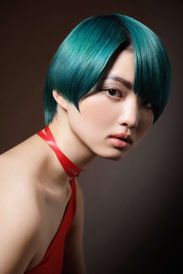 クリエイティブ ヘアスタイル Alles Hair