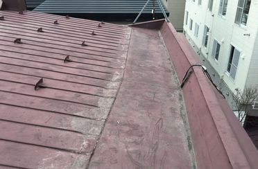 N様邸 簡易ダクト屋根すが漏れ修繕工事 施工事例 札幌の屋根リフォーム すがもれ 雨漏り修理 シート防水のマツモトルーフ N様邸 簡易ダクト屋根すが漏れ修繕工事 施工事例 札幌の屋根リフォーム すがもれ 雨漏り修理 シート防水のマツモトルーフ