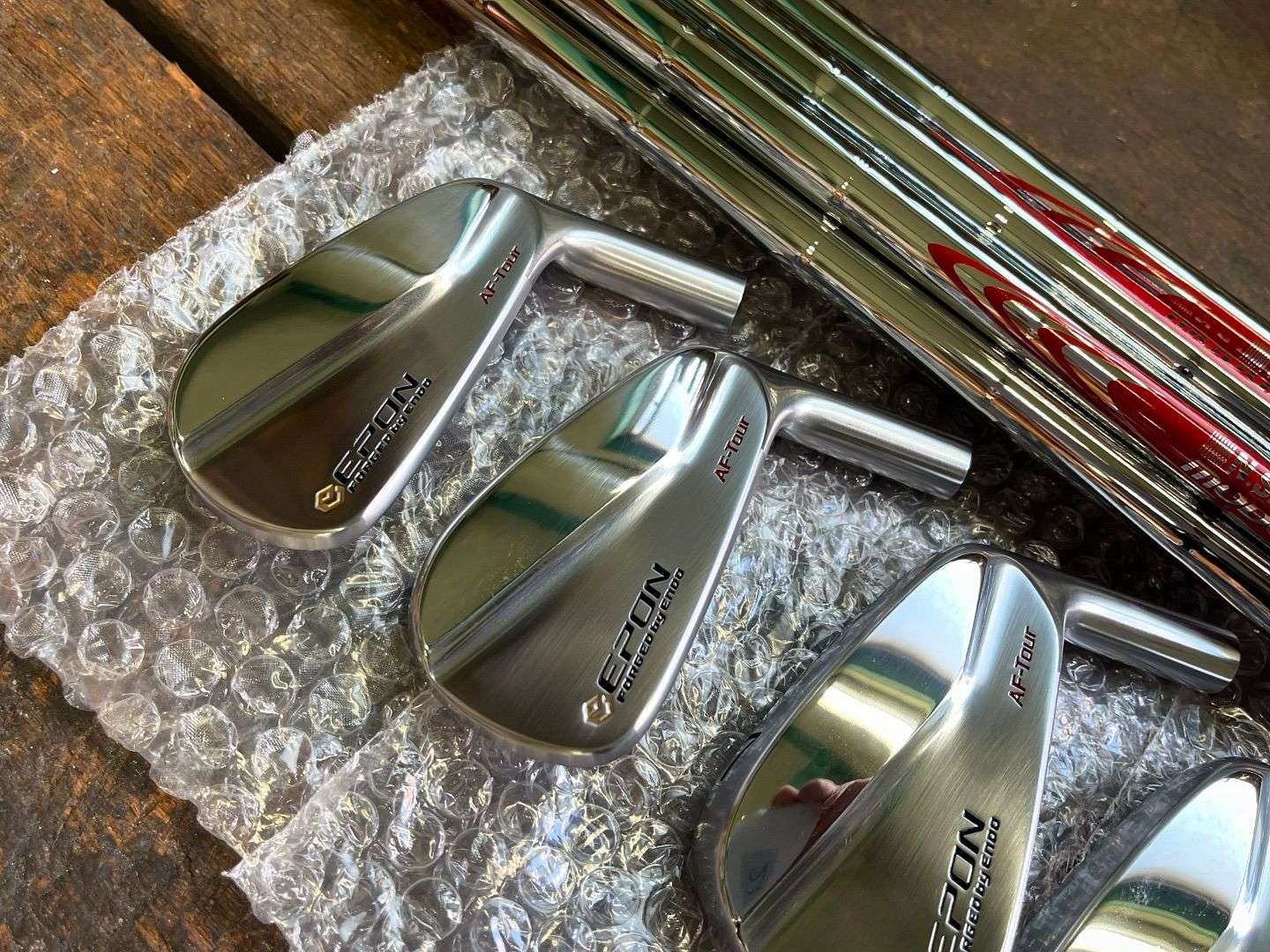 美品／エポンAF−TOUR MB 3 5＃〜Pw使用2ヶ月程度モ−ダス115Sシャフト 