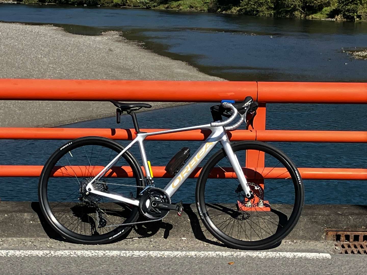 競輪 完組ホイール前輪 アラヤADX-5リム・シマノDURA-ACEハブ 競輪 完組ホイール前輪 アラヤADX-5リム・シマノDURA-ACEハブ 完組ホイール