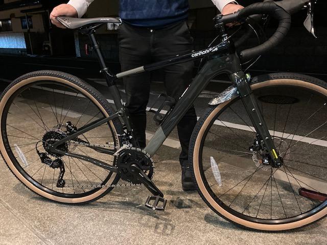 SCOTT SUBCROSS J1、CANNONDALE TOPSTONE CARBON4、RIDLEY KANZO A