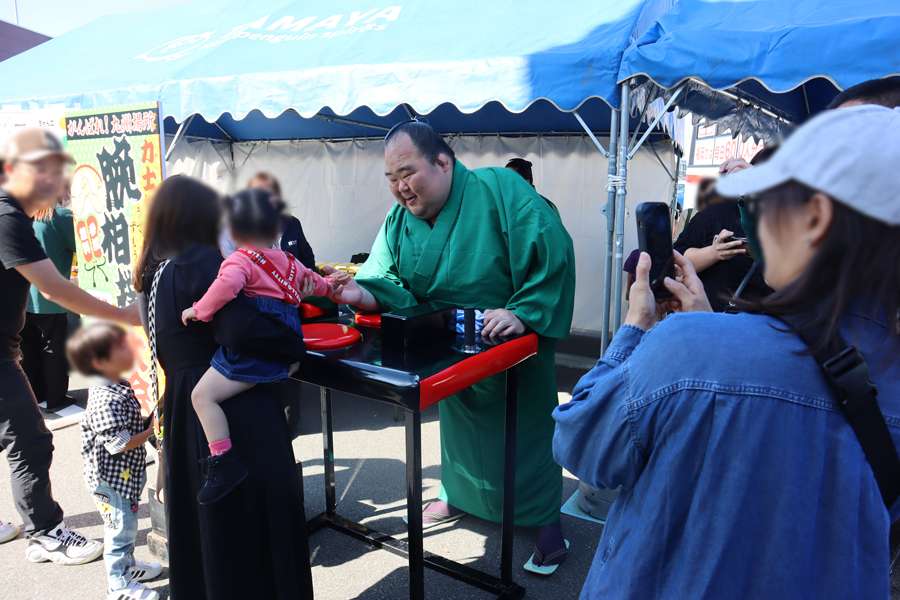 大相撲 藤島部屋の激励チャリティイベントを開催しました | blog_csr